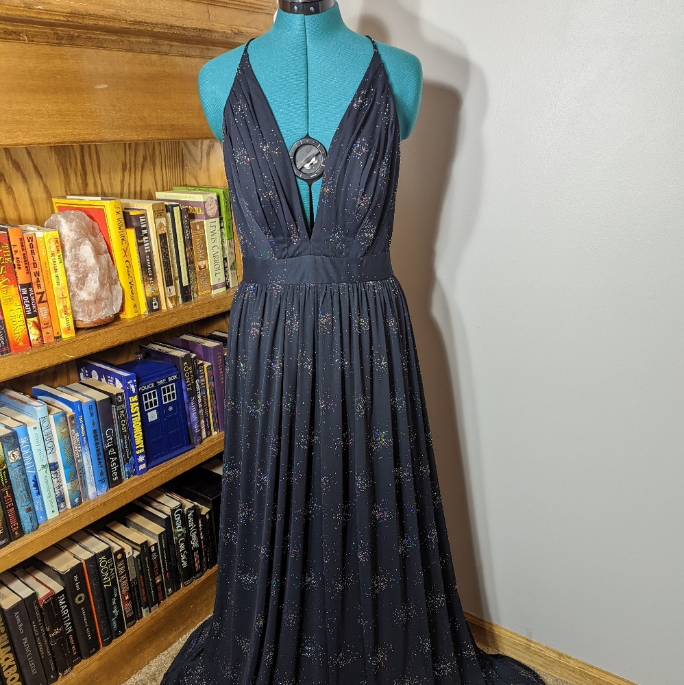 Alex and Eve size 12 formal dress